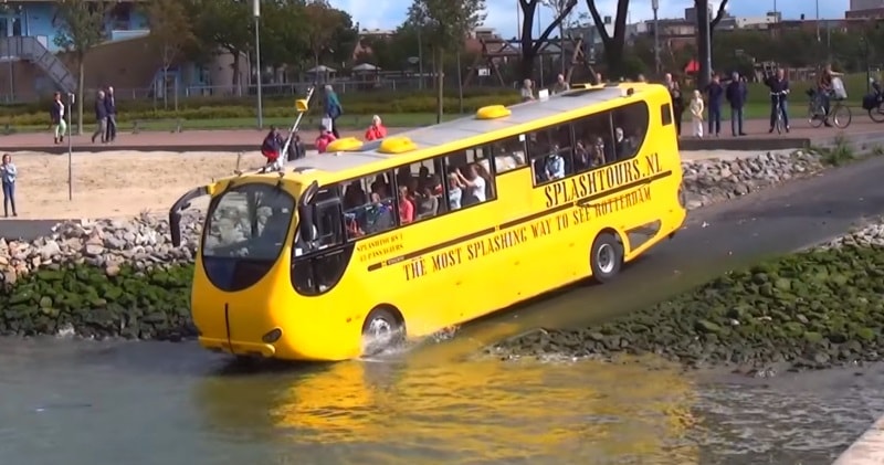 Serunya Naik Bus Rasa Perahu Di Belanda